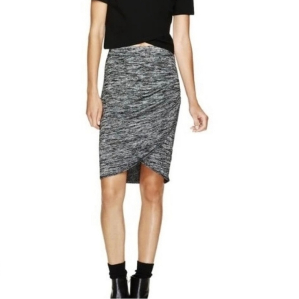 WILFRED Free Tyra Faux Wrap Skirt